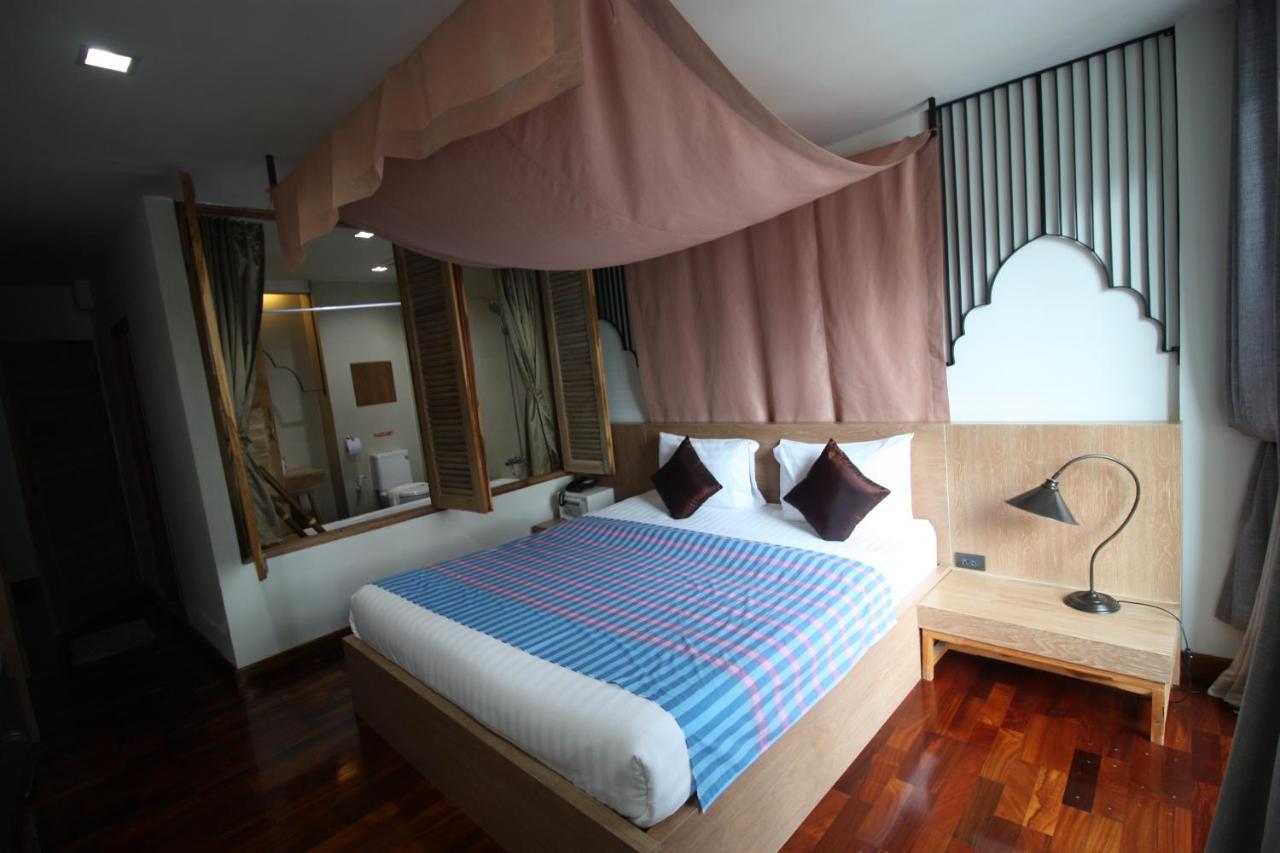 Nakorn De Sukhothai Hip Hotel Buitenkant foto